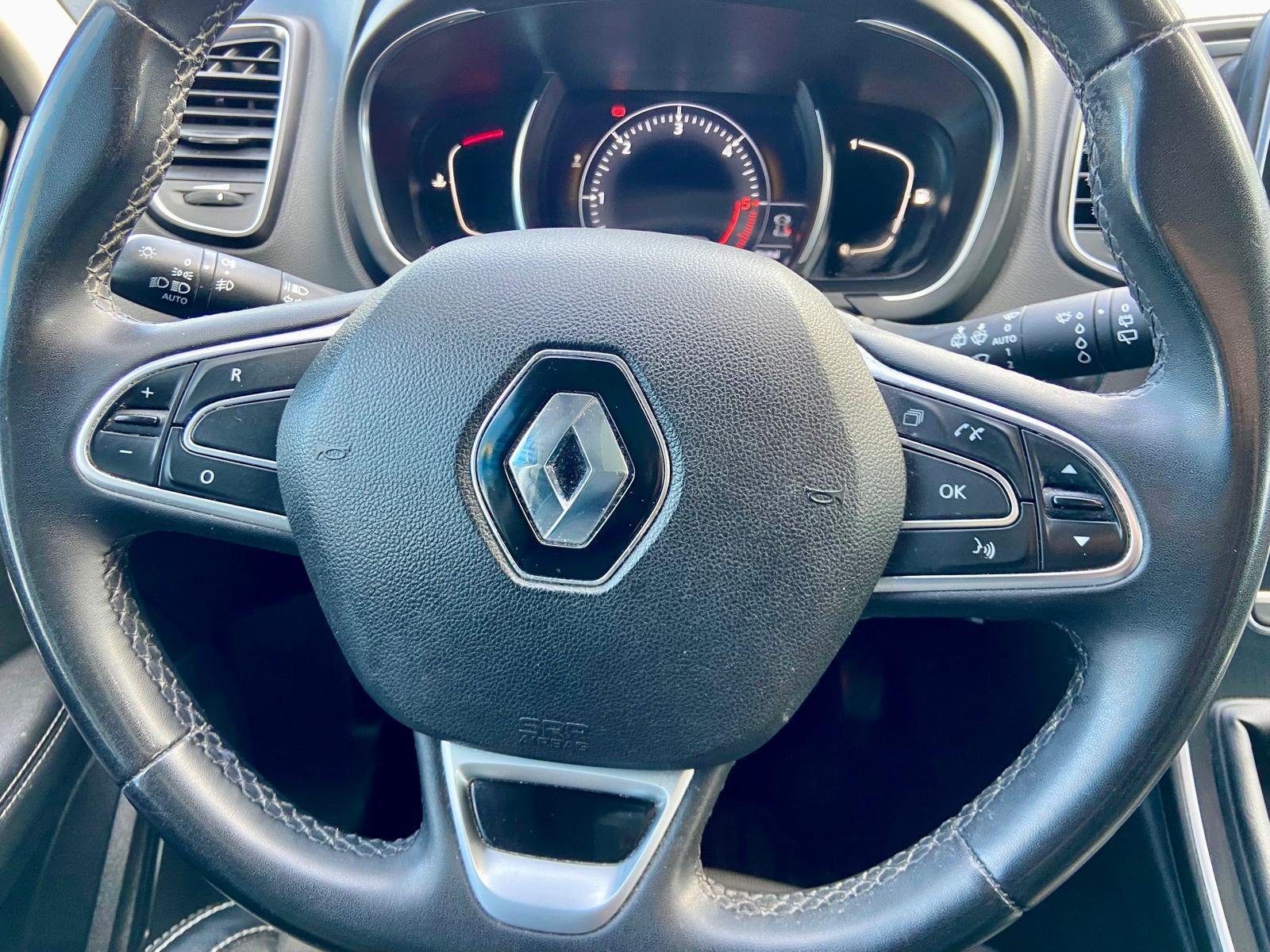 RENAULT Scenic dCi Zen Blue 150