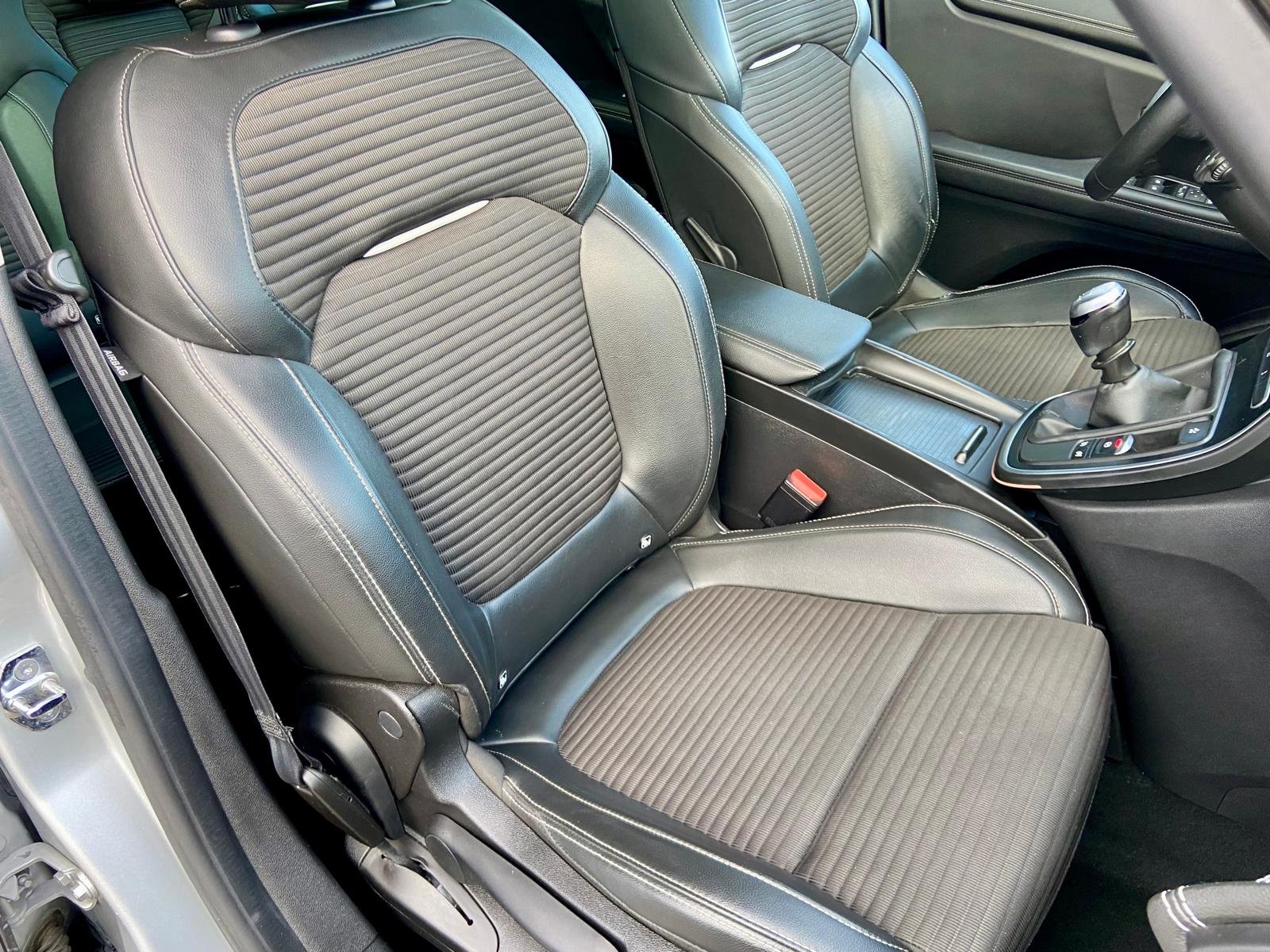 RENAULT Scenic dCi Zen Blue 150