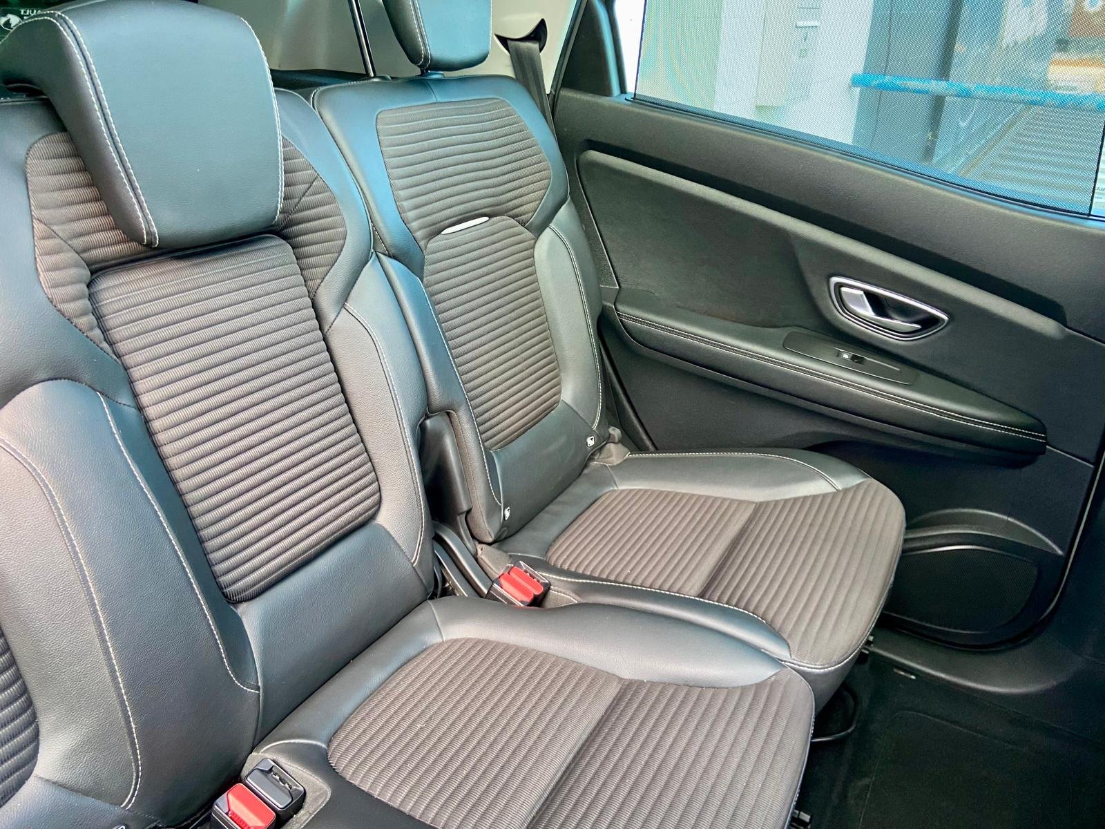 RENAULT Scenic dCi Zen Blue 150