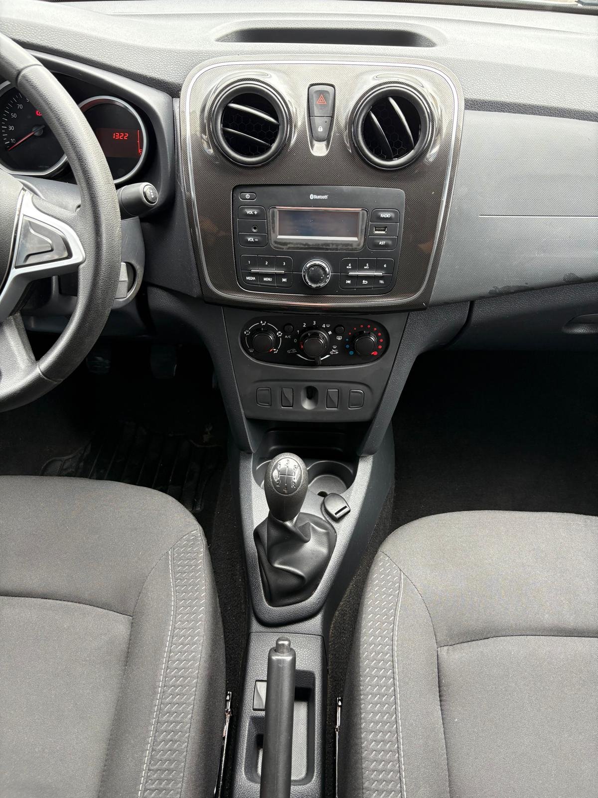 DACIA Logan 1.0 Ambiance 73