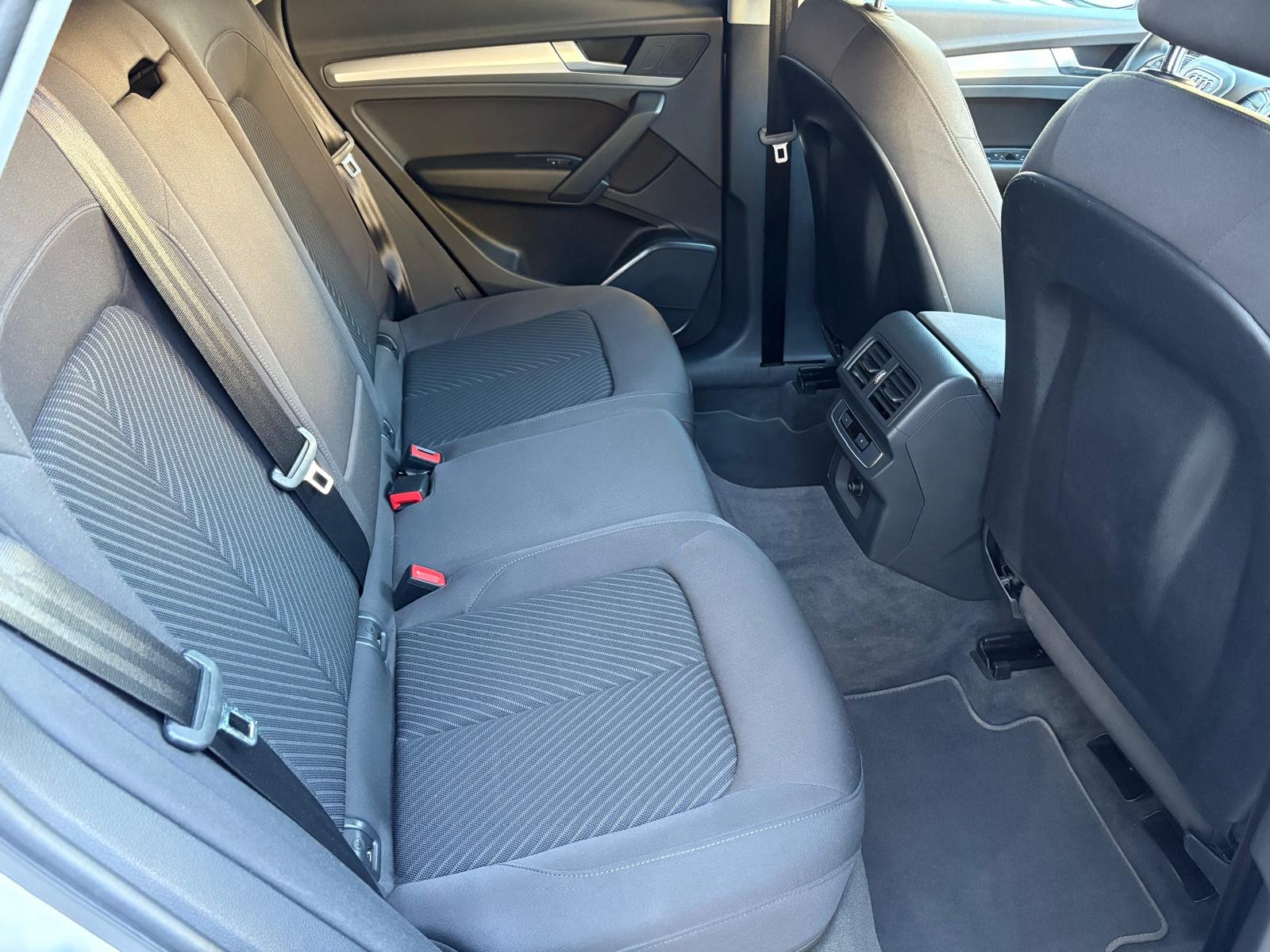 AUDI Q5 35 TDI Advanced S-tronic 163