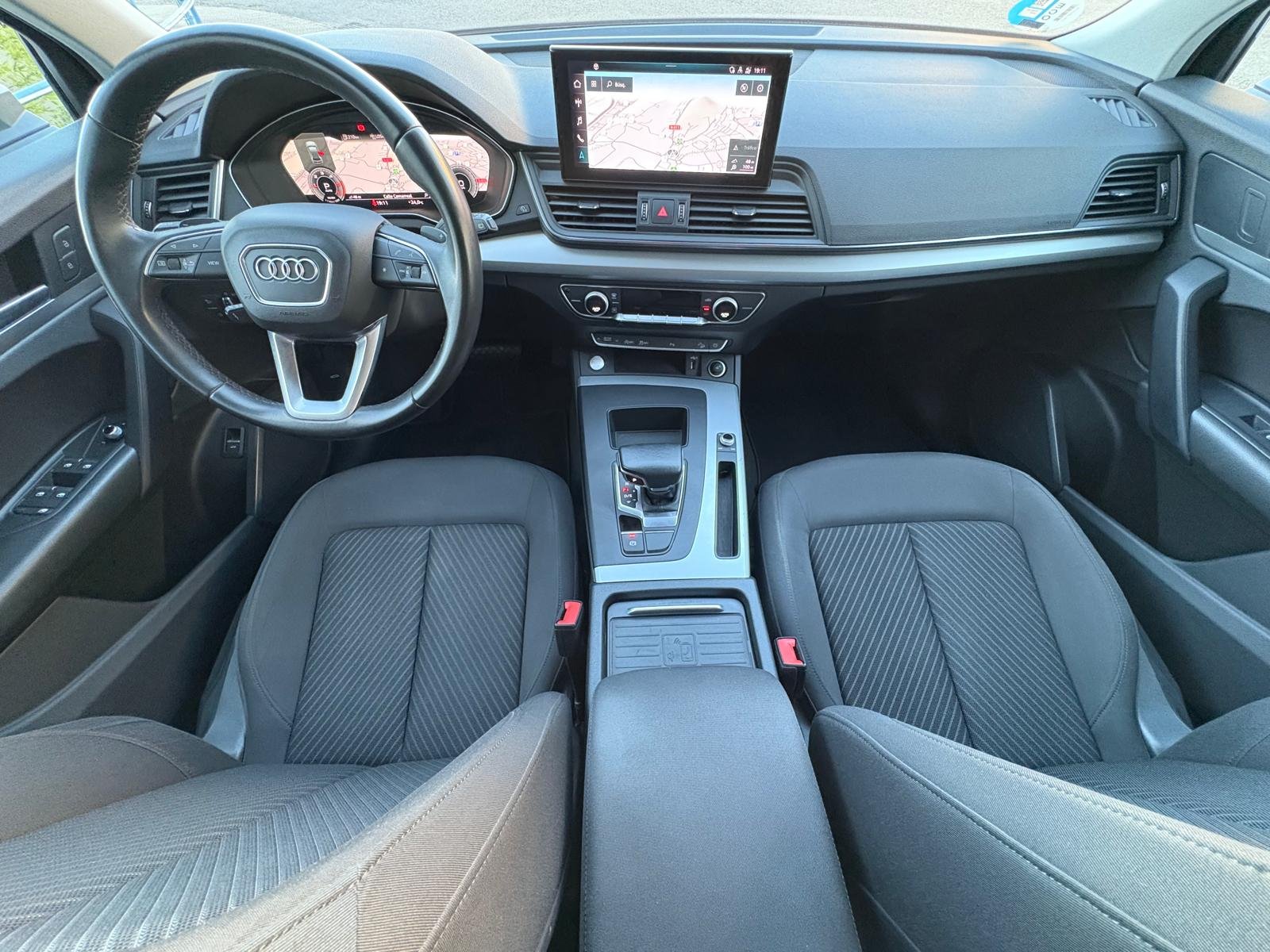 AUDI Q5 35 TDI Advanced S-tronic 163