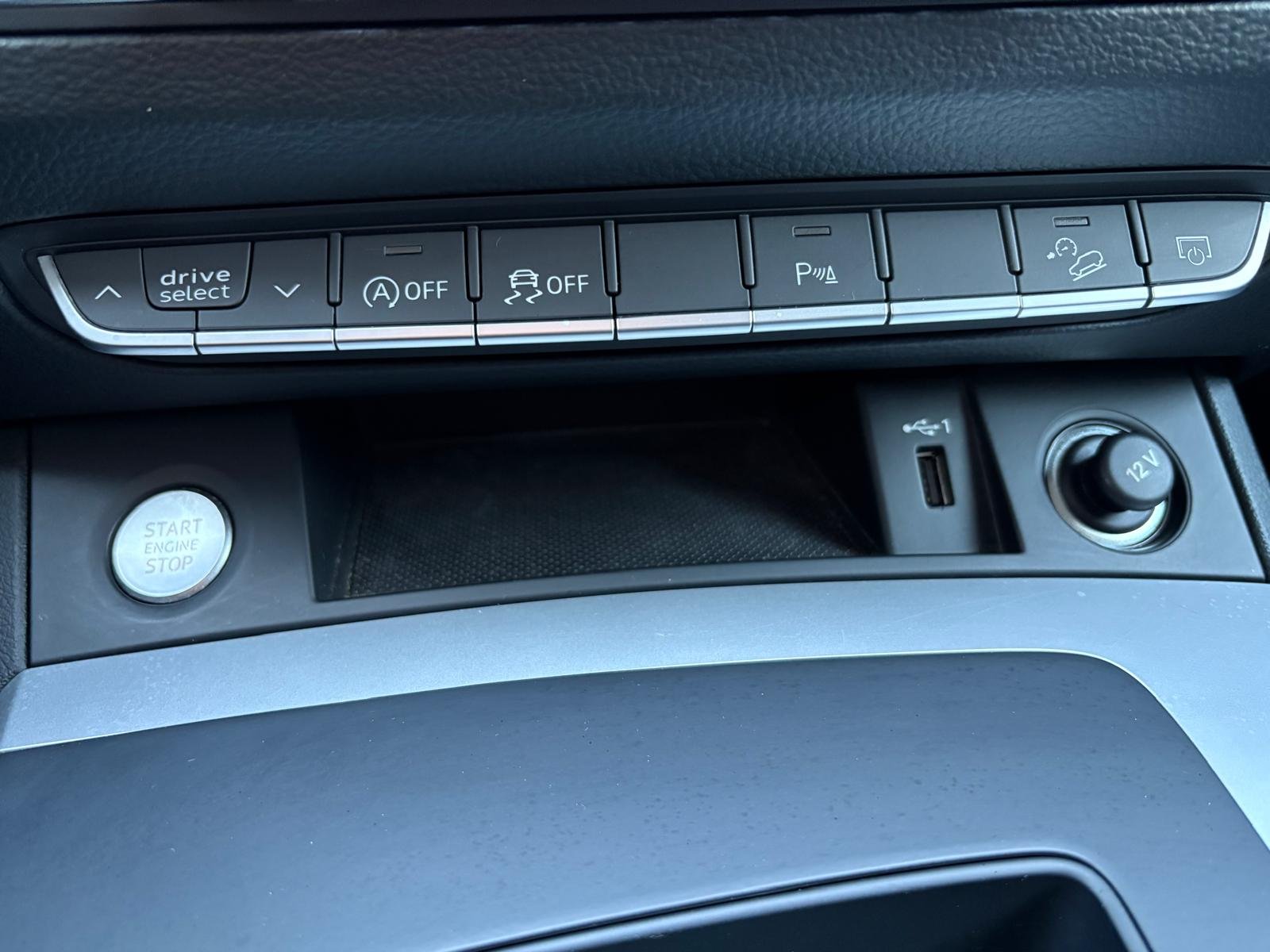AUDI Q5 35 TDI Advanced S-tronic 163