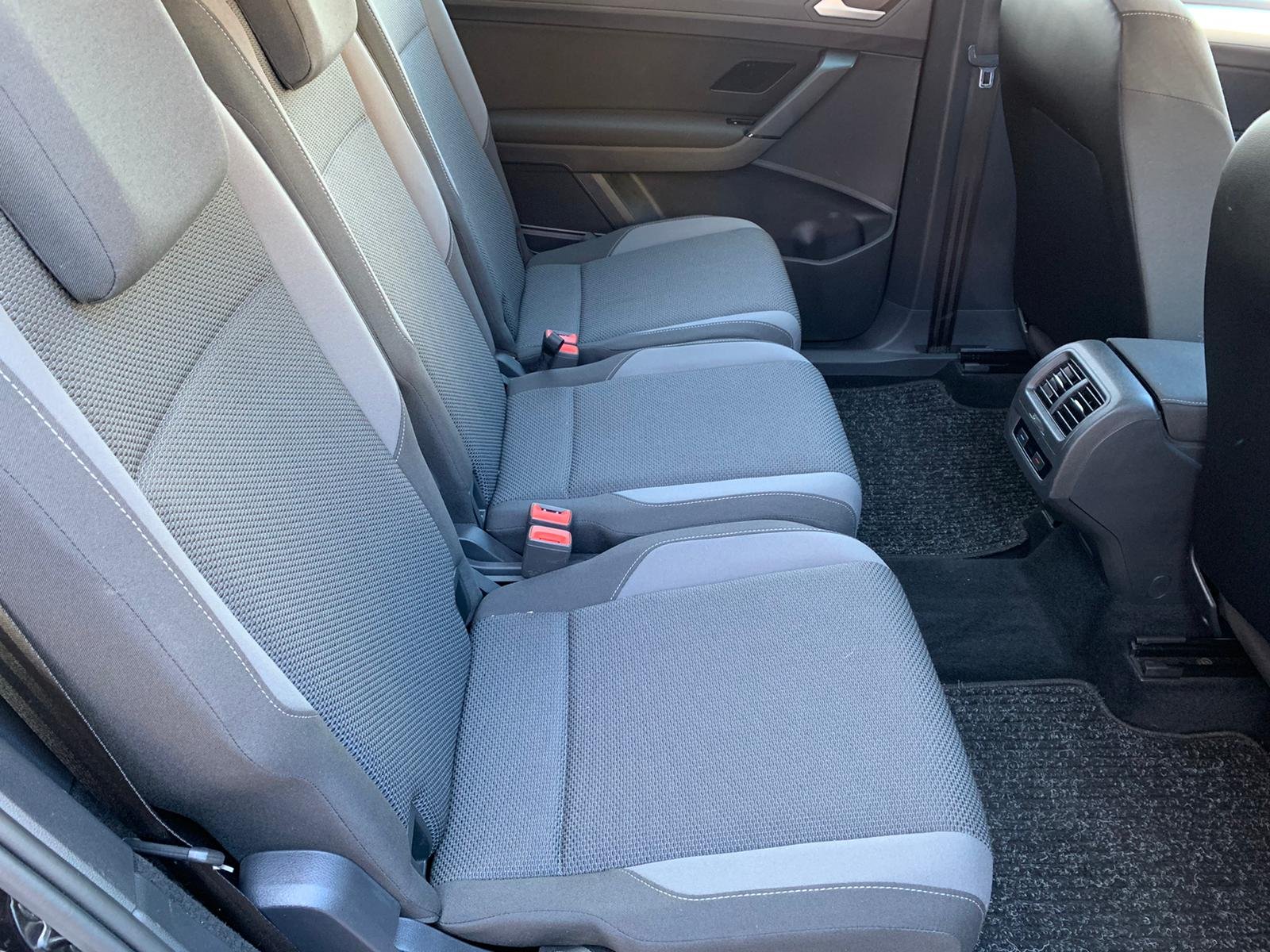 VOLKSWAGEN Touran 1.6 TDI BlueMotion Edition 110