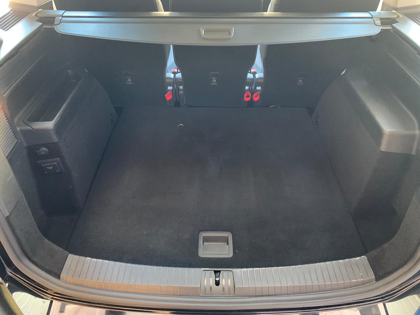 VOLKSWAGEN Touran 1.6 TDI BlueMotion Edition 110