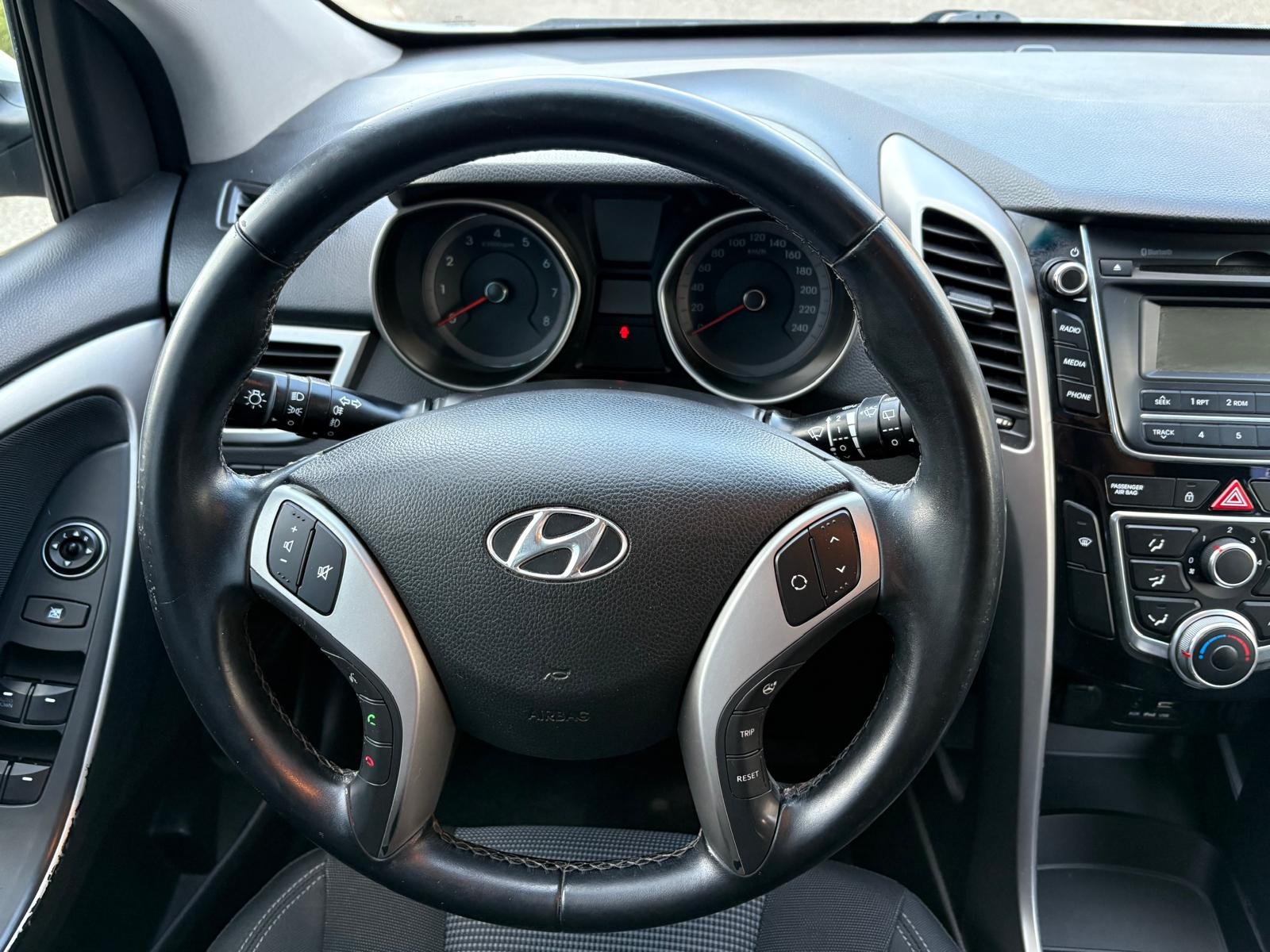 HYUNDAI I30 1.4 MPI BD Klass 100