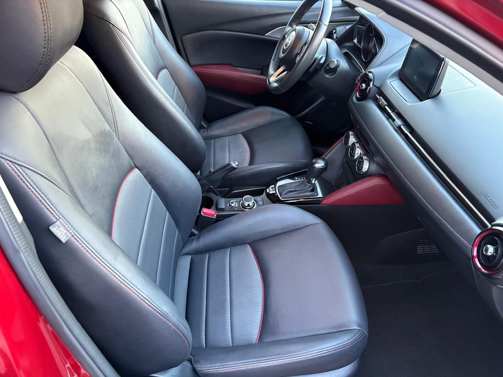 MAZDA CX-3 2.0 Style Navegador 2WD AUT. 120