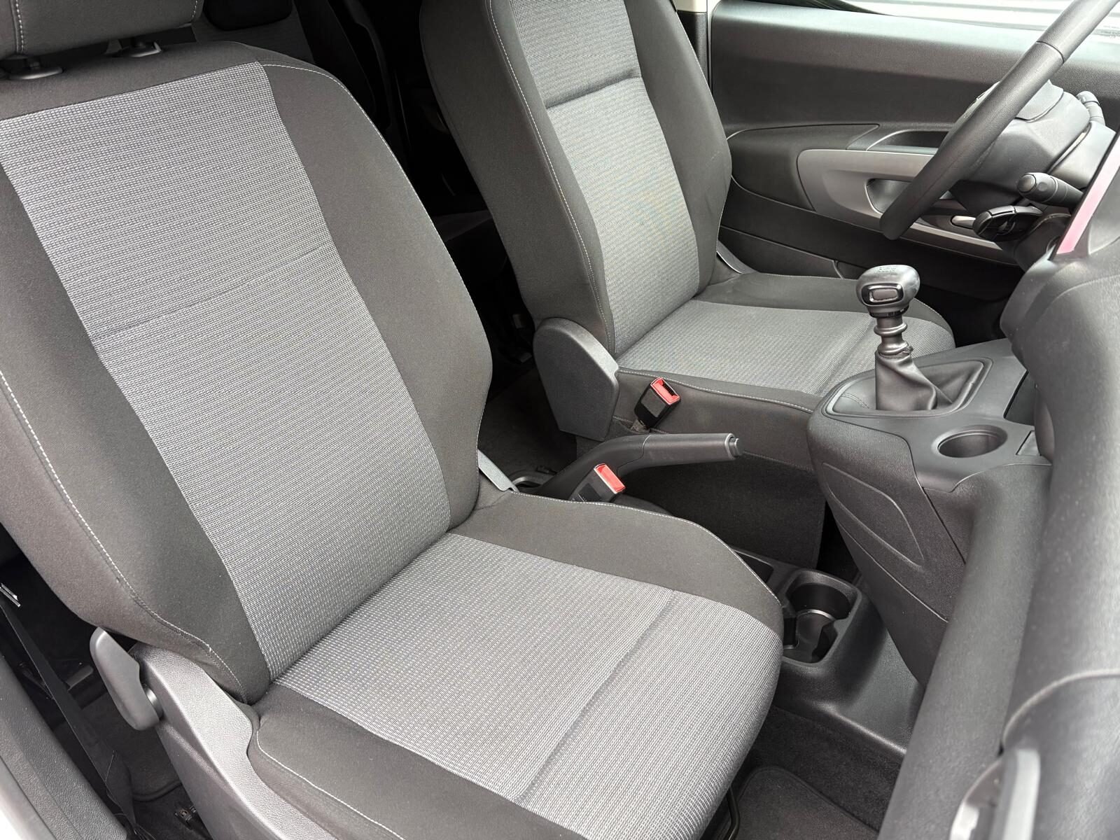 TOYOTA Proace City Verso 1.5D L1 100