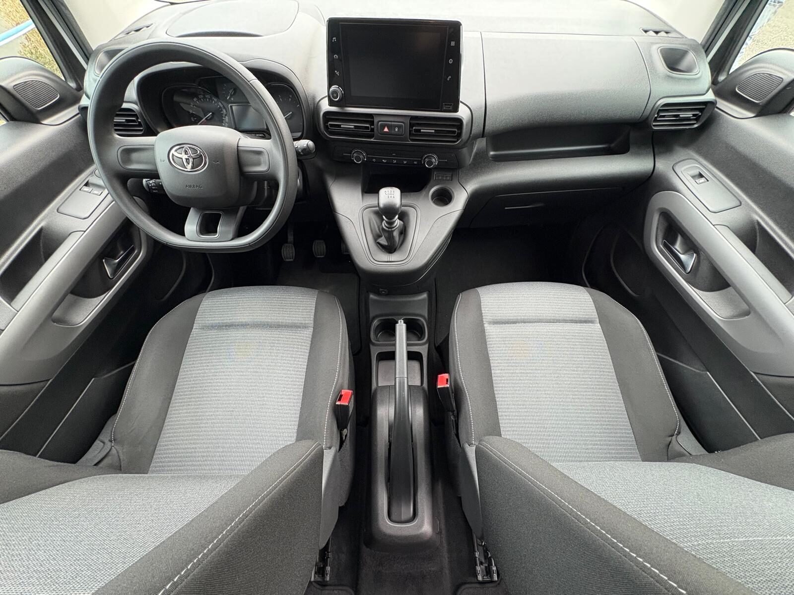 TOYOTA Proace City Verso 1.5D L1 100