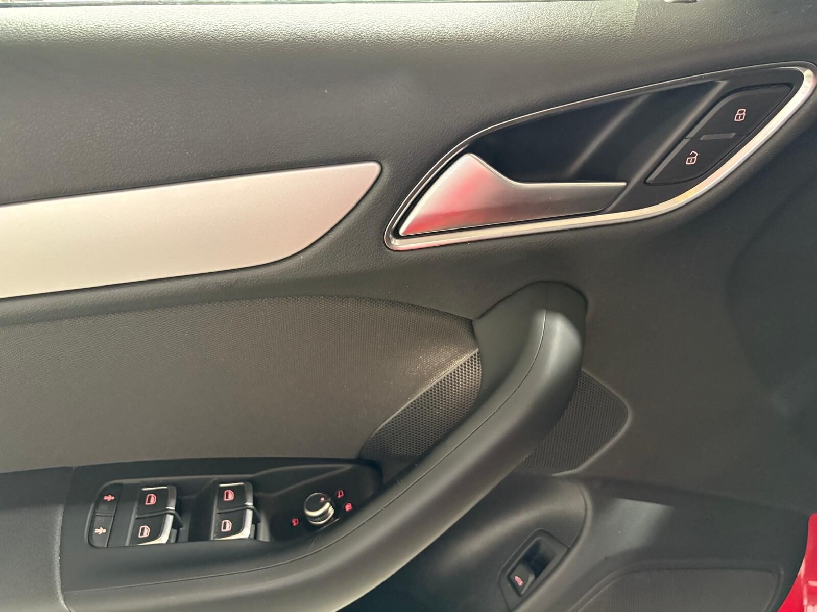 AUDI Q3 1.4 TFSI Sport Edition S-tronic 150