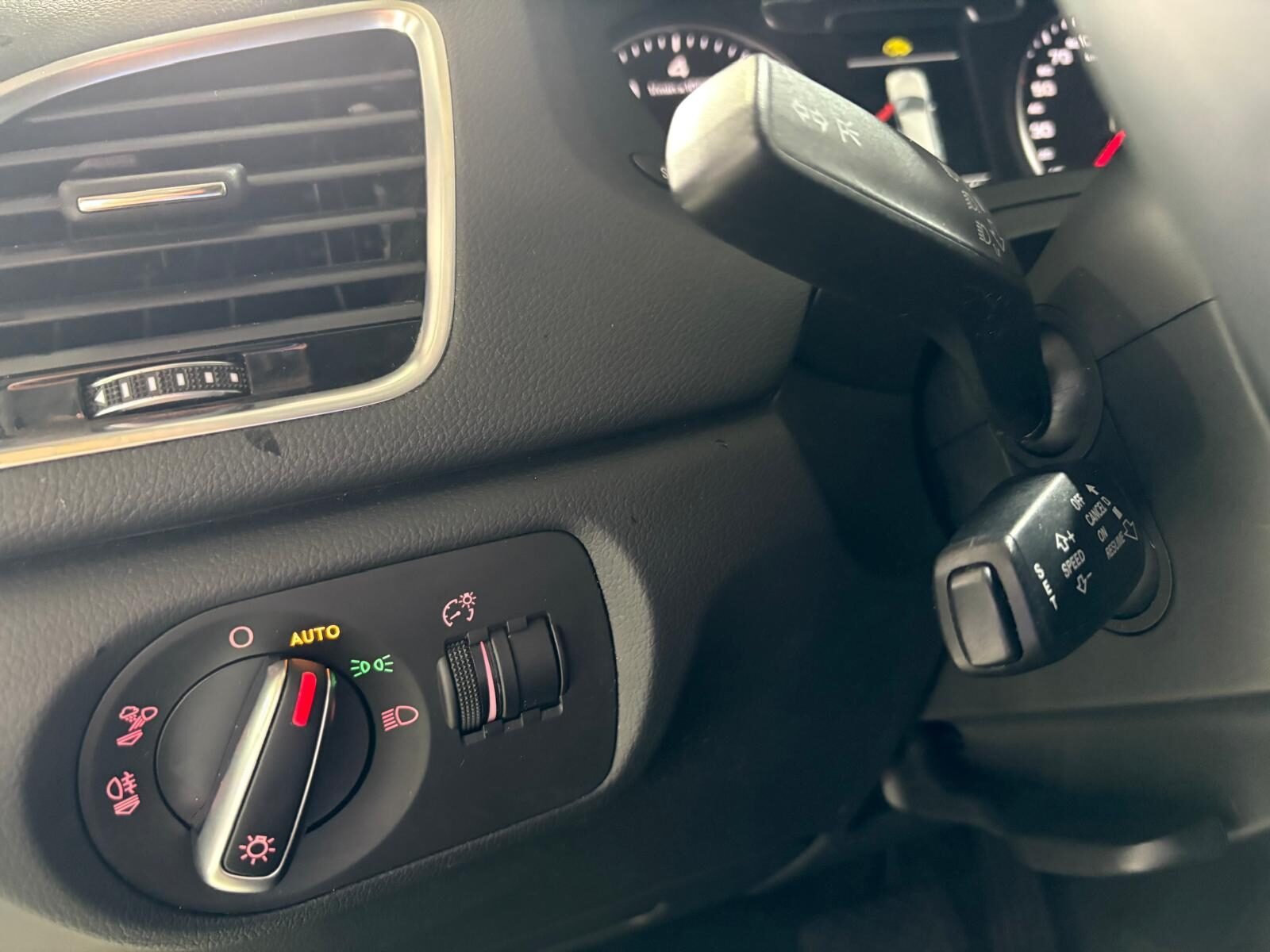 AUDI Q3 1.4 TFSI Sport Edition S-tronic 150