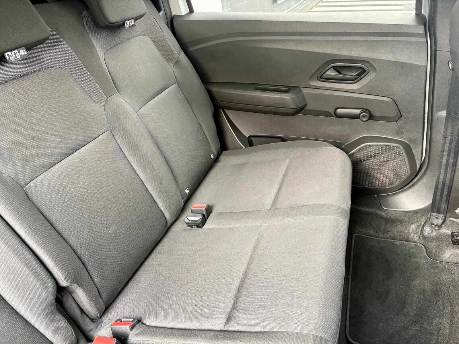 DACIA Jogger 1.0 Eco-G Essential 100