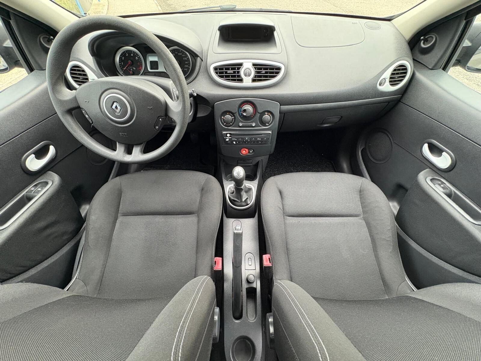 RENAULT Clio 1.2 Yahoo 75