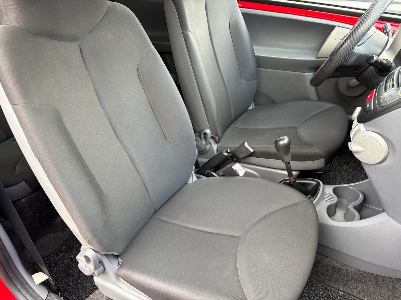 TOYOTA Aygo 1.0 VVT-i 68