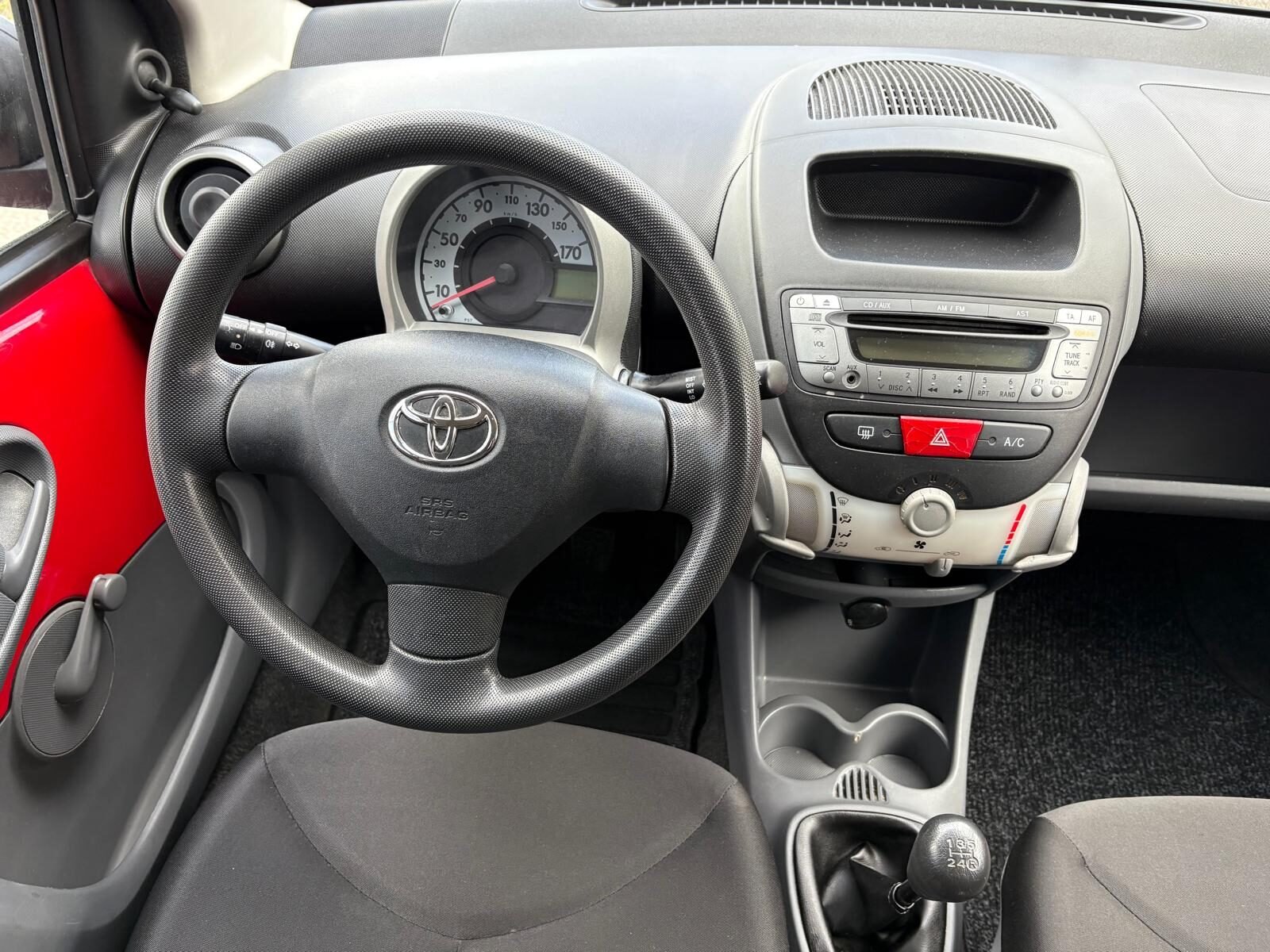 TOYOTA Aygo 1.0 VVT-i 68