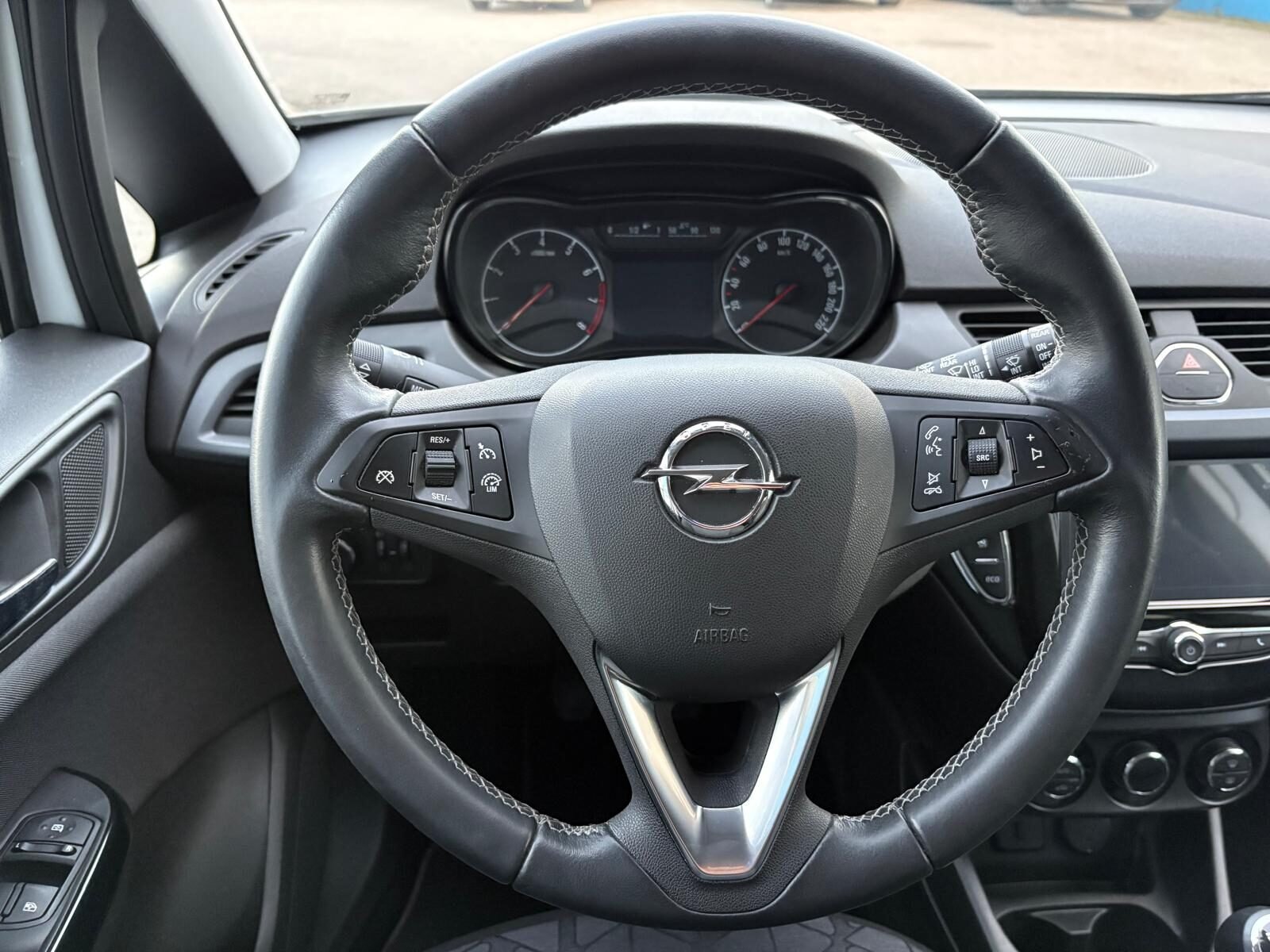 OPEL Corsa 1.4 120 Aniversario 90