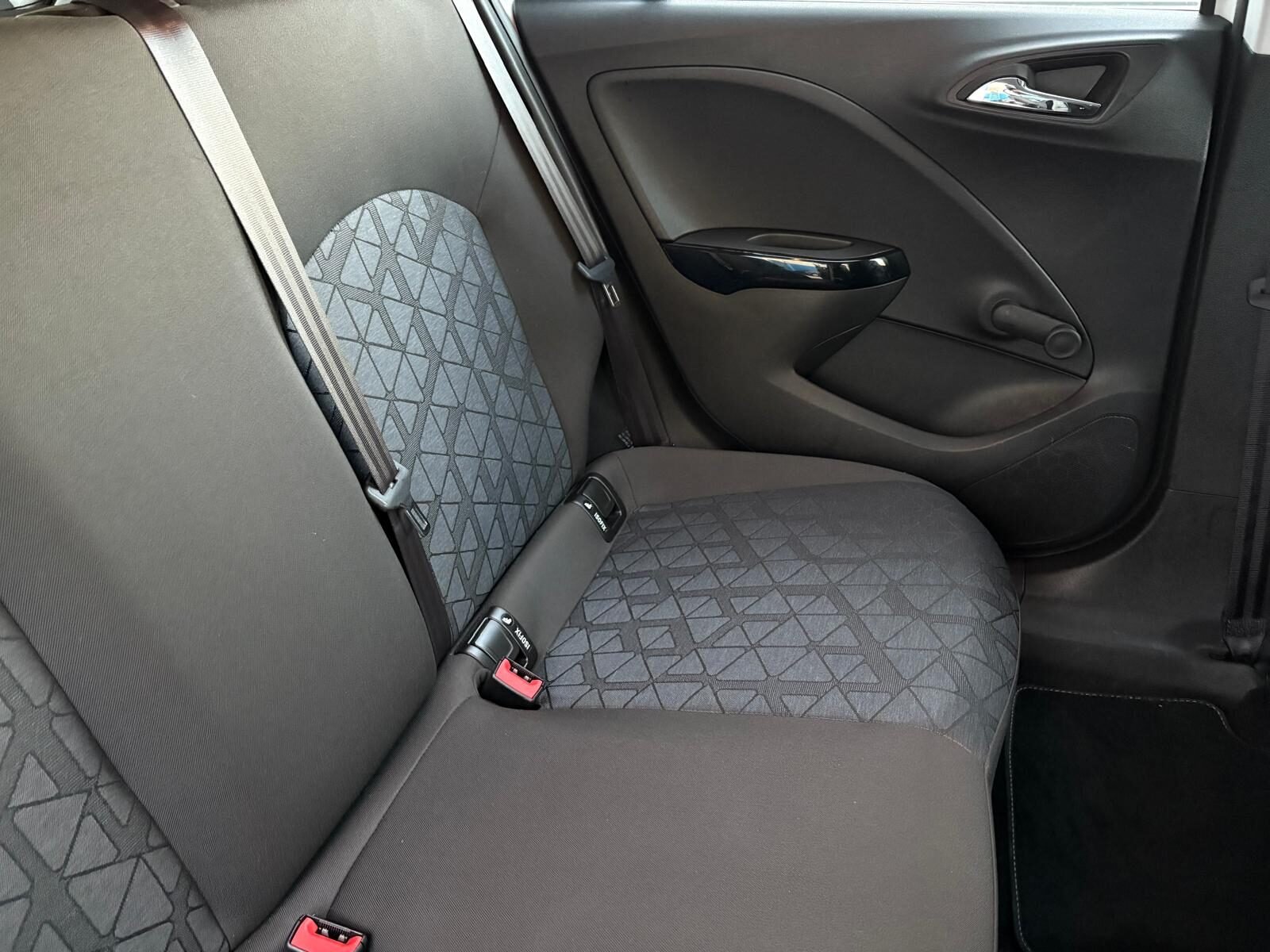 OPEL Corsa 1.4 120 Aniversario 90