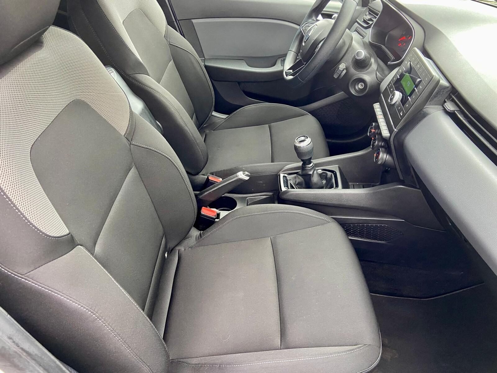 RENAULT Clio 1.0 SCE Business 67