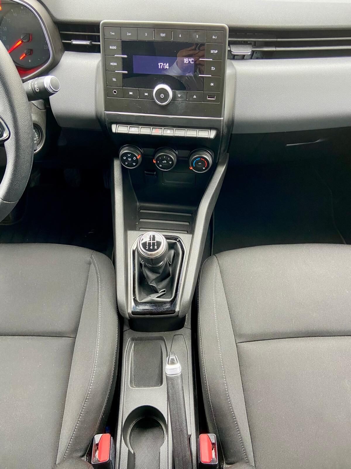 RENAULT Clio 1.0 SCE Business 67