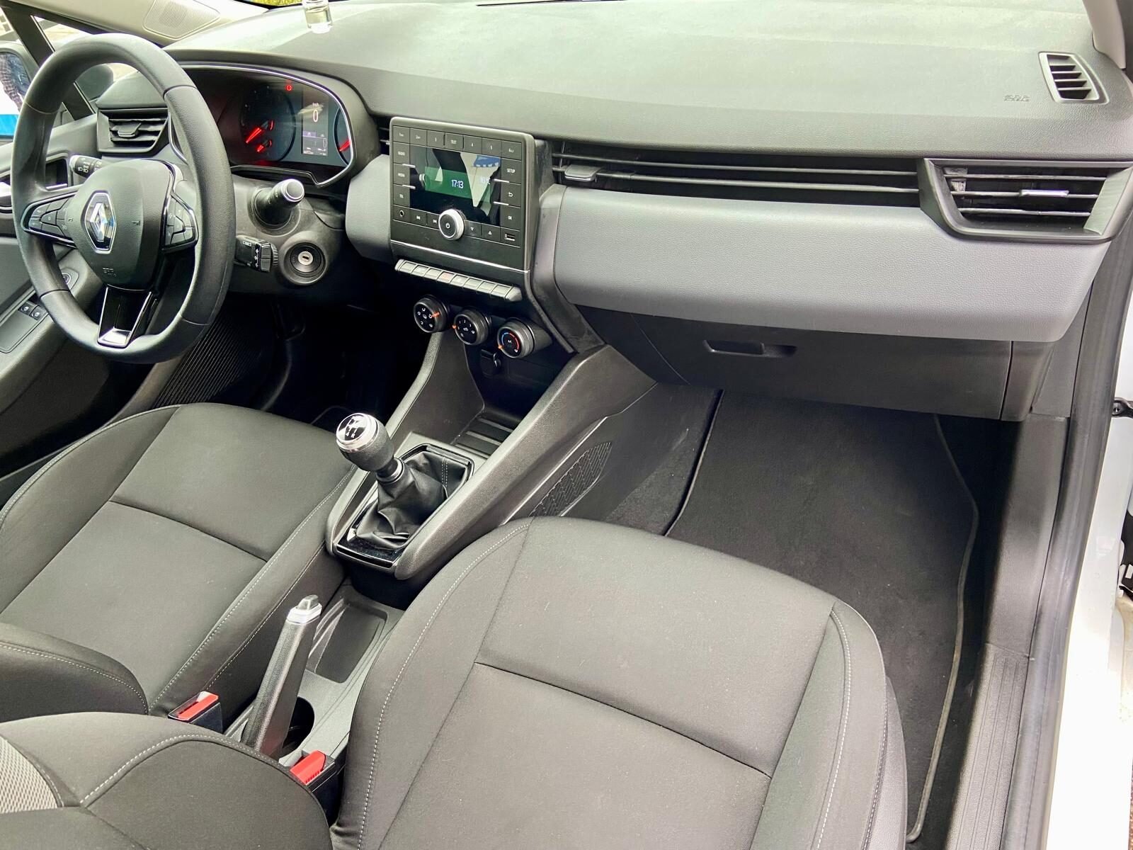 RENAULT Clio 1.0 SCE Business 67