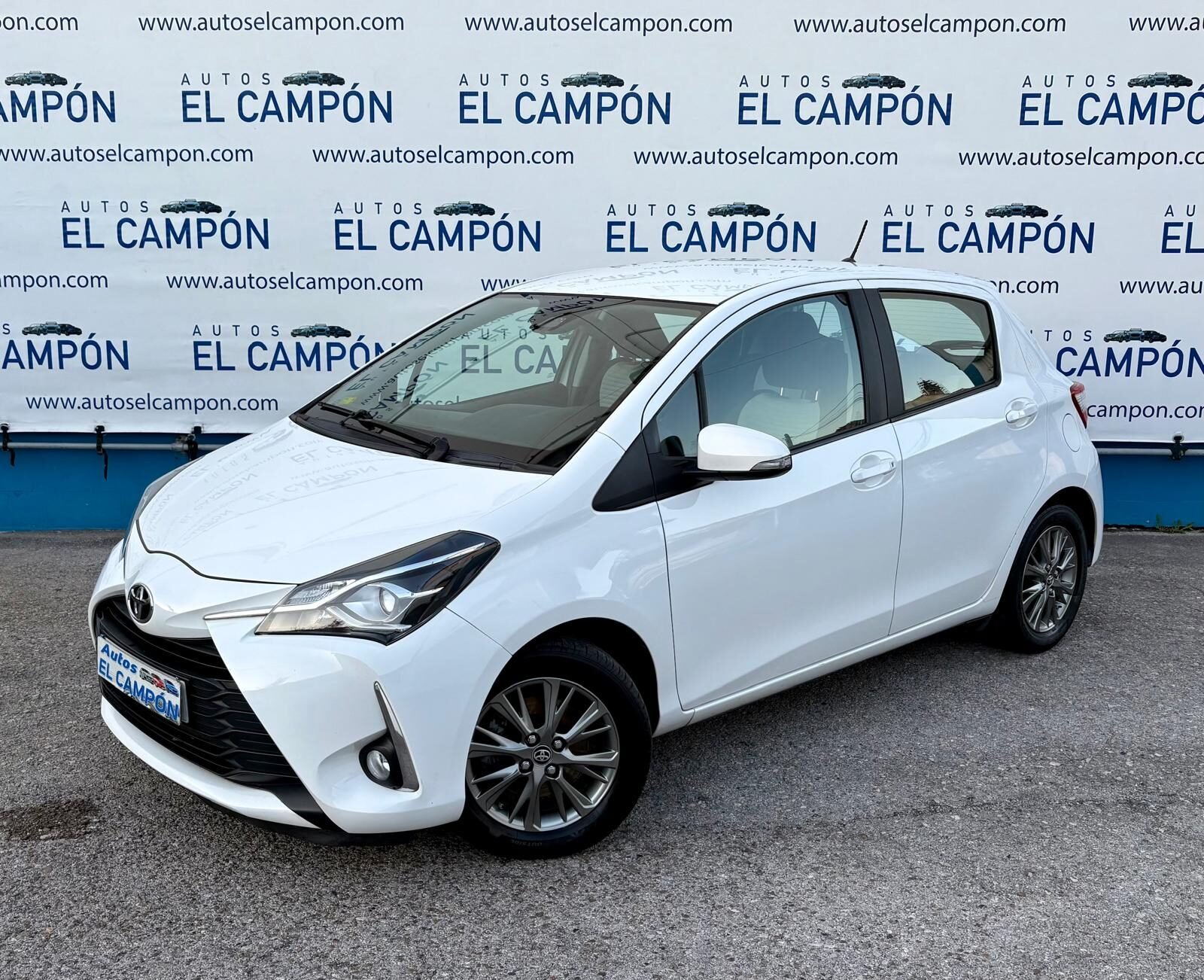 TOYOTA Yaris 1.5 Active 111 