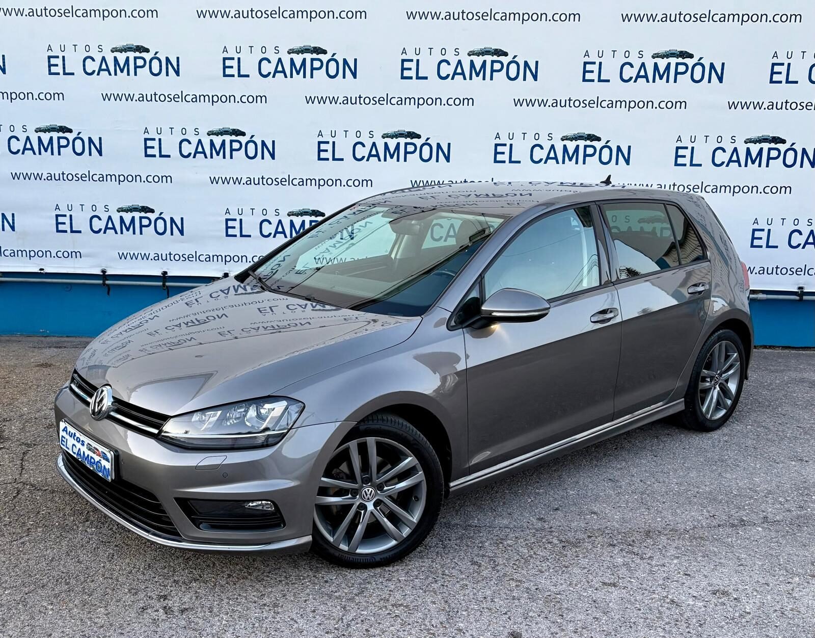 VOLKSWAGEN Golf 1.6 TDI Sport DSG R-Line 110