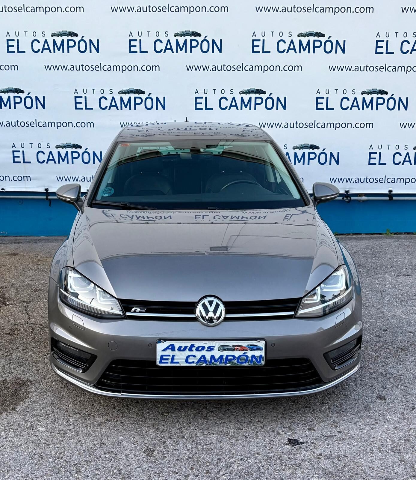 VOLKSWAGEN Golf 1.6 TDI Sport DSG R-Line 110