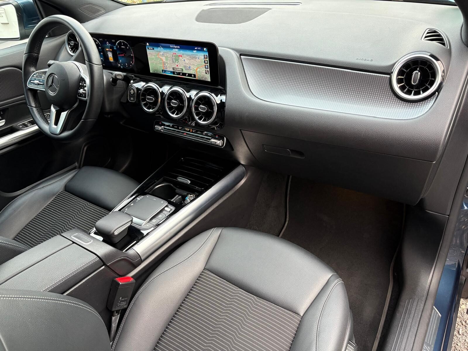 MERCEDES-BENZ Clase GLA 200d 8G DCT 150