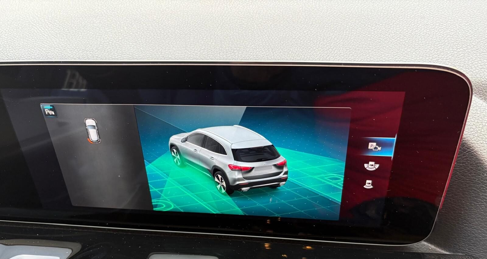 MERCEDES-BENZ Clase GLA 200d 8G DCT 150