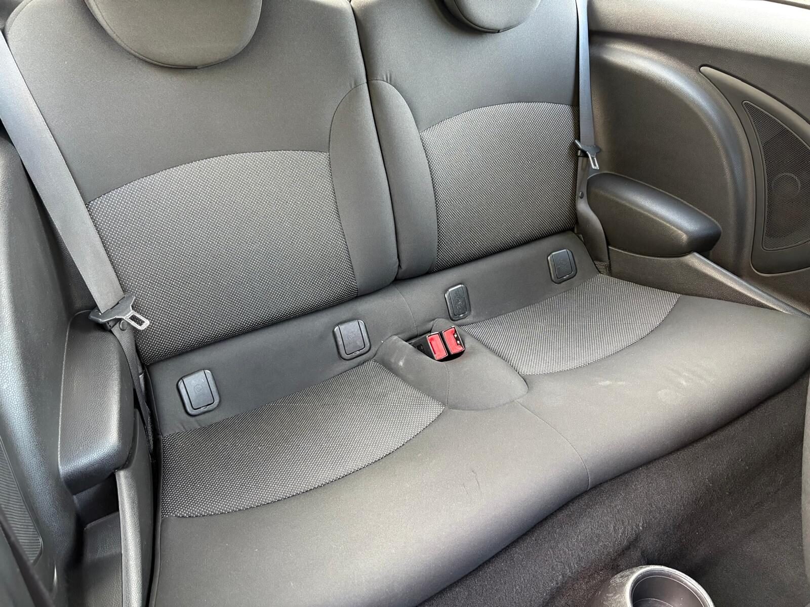 MINI Cooper D 3p 112