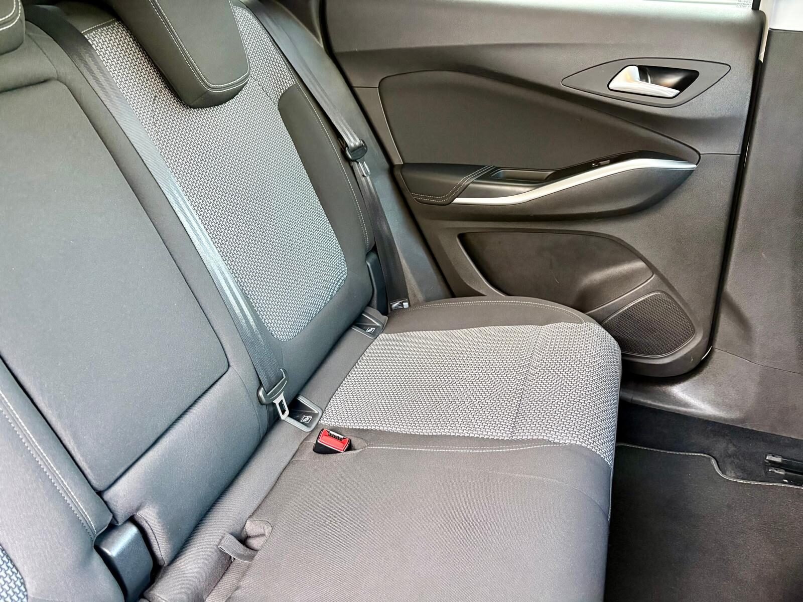 OPEL Grandland X 1.6 CDTi Selective 120