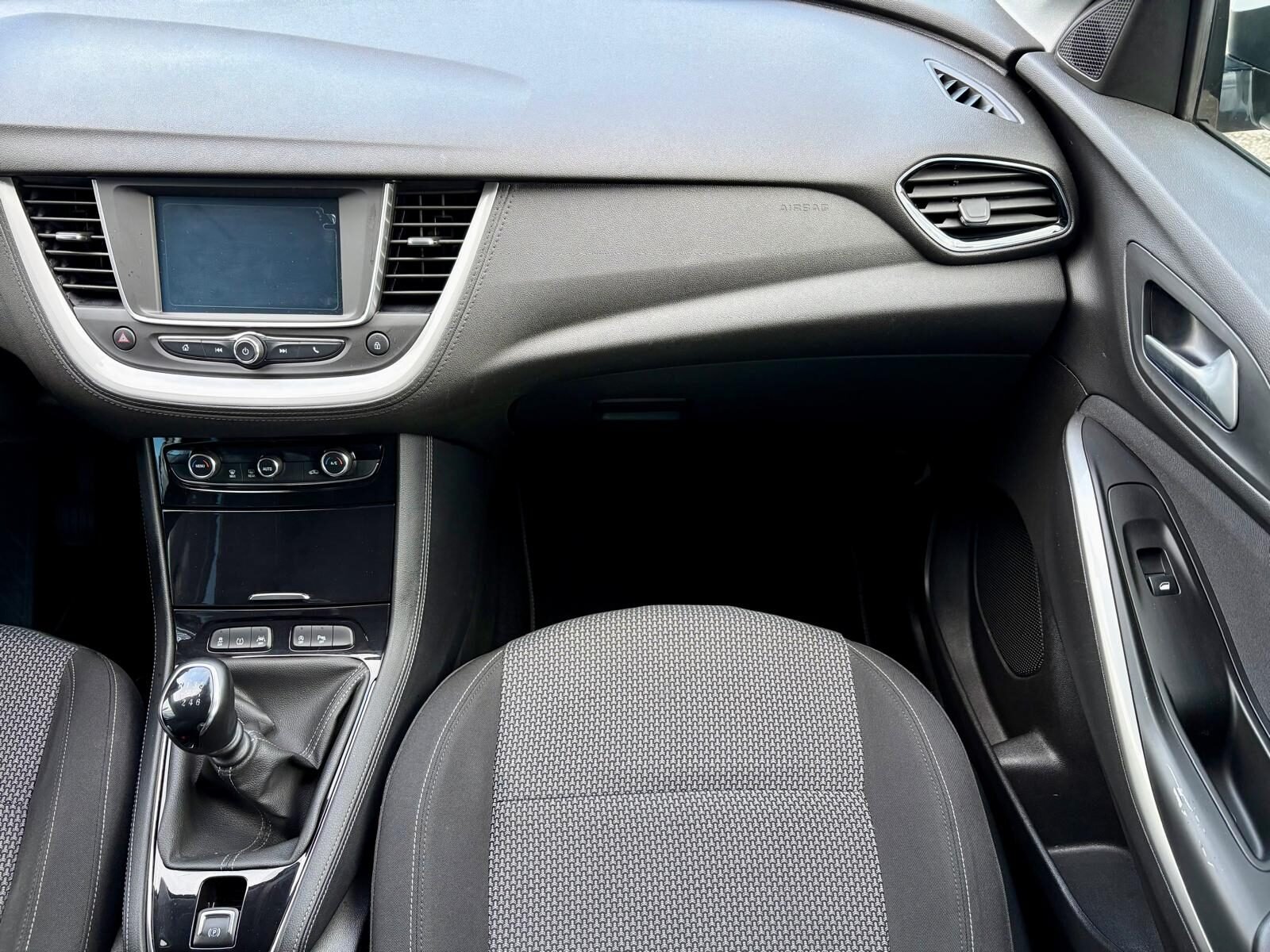 OPEL Grandland X 1.6 CDTi Selective 120