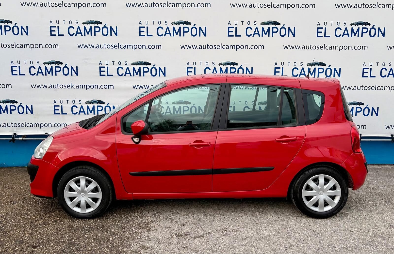 RENAULT Grand Modus 1.2 TCE Evolution 100