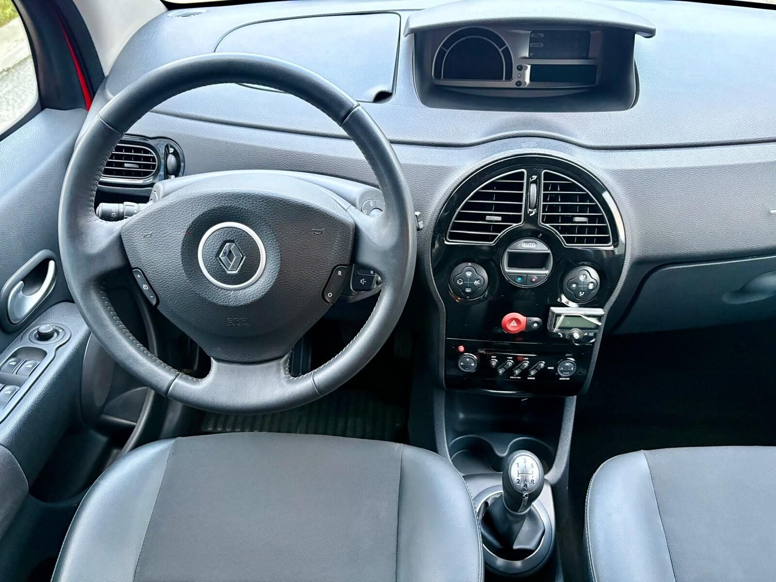 RENAULT Grand Modus 1.2 TCE Evolution 100