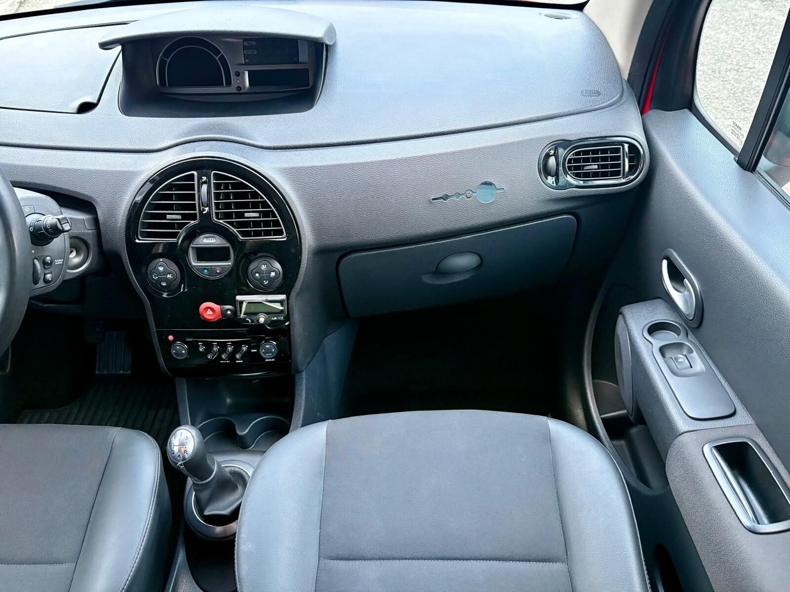 RENAULT Grand Modus 1.2 TCE Evolution 100