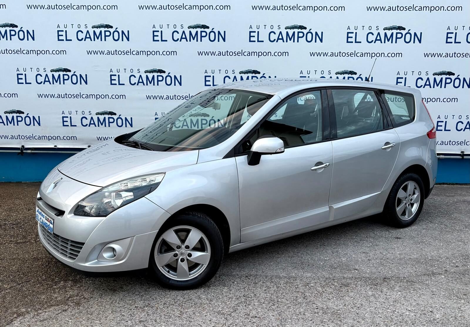 RENAULT Megane Grand Scenic 1.5 dCi Dynamique 5p. 105