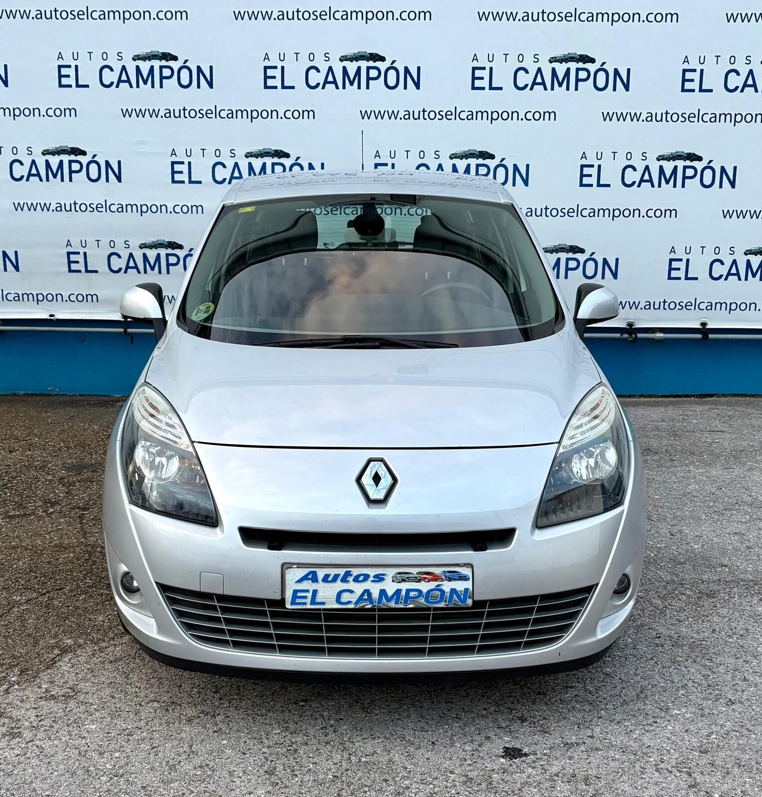 RENAULT Megane Grand Scenic 1.5 dCi Dynamique 5p. 105