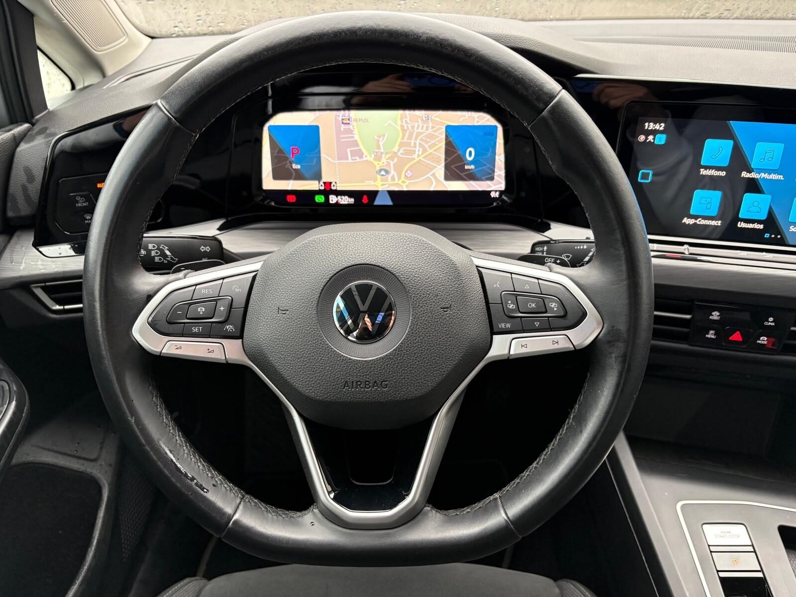 VOLKSWAGEN Golf 1.5 e-TSI Style DSG 150