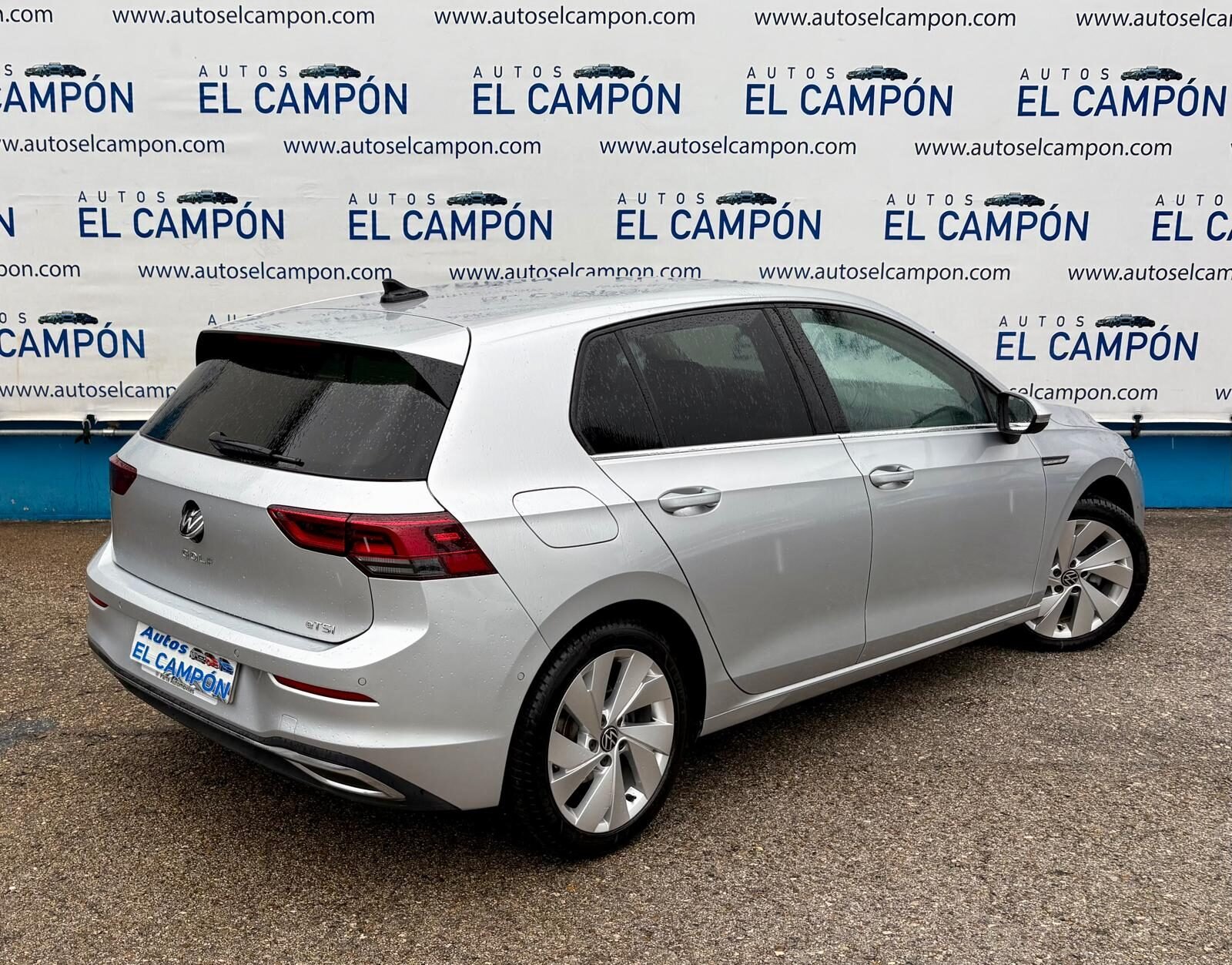 VOLKSWAGEN Golf 1.5 e-TSI Style DSG 150