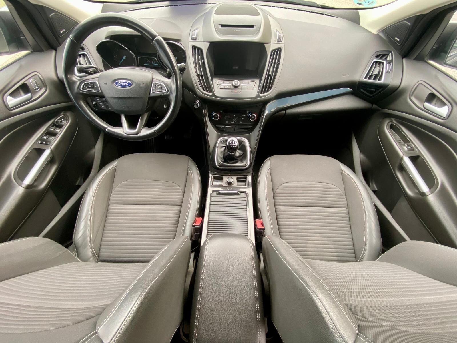 FORD Kuga 2.0 TDCi 4x2 Titanium 150