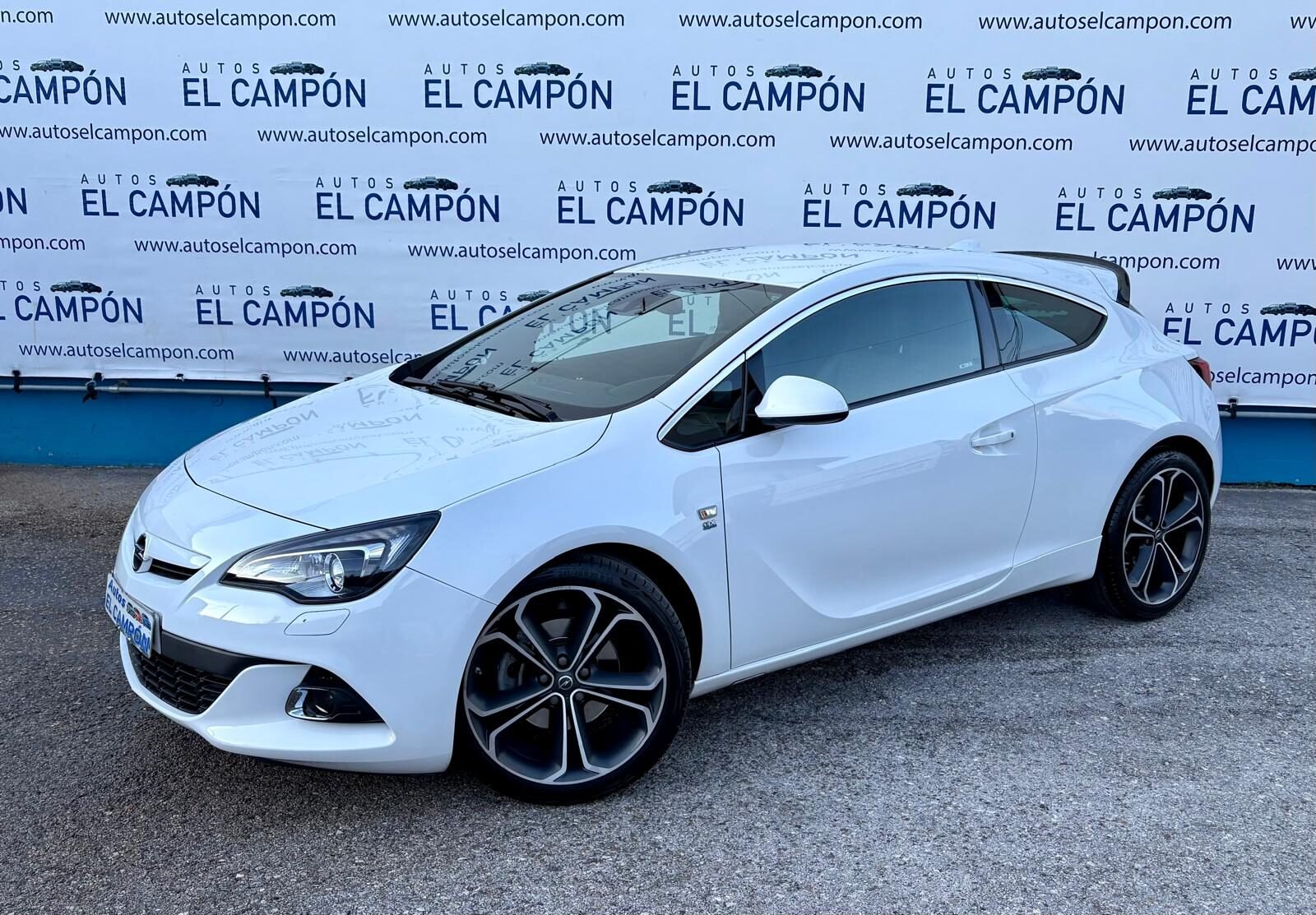 OPEL Astra GTC 1.6 T Sportive 200