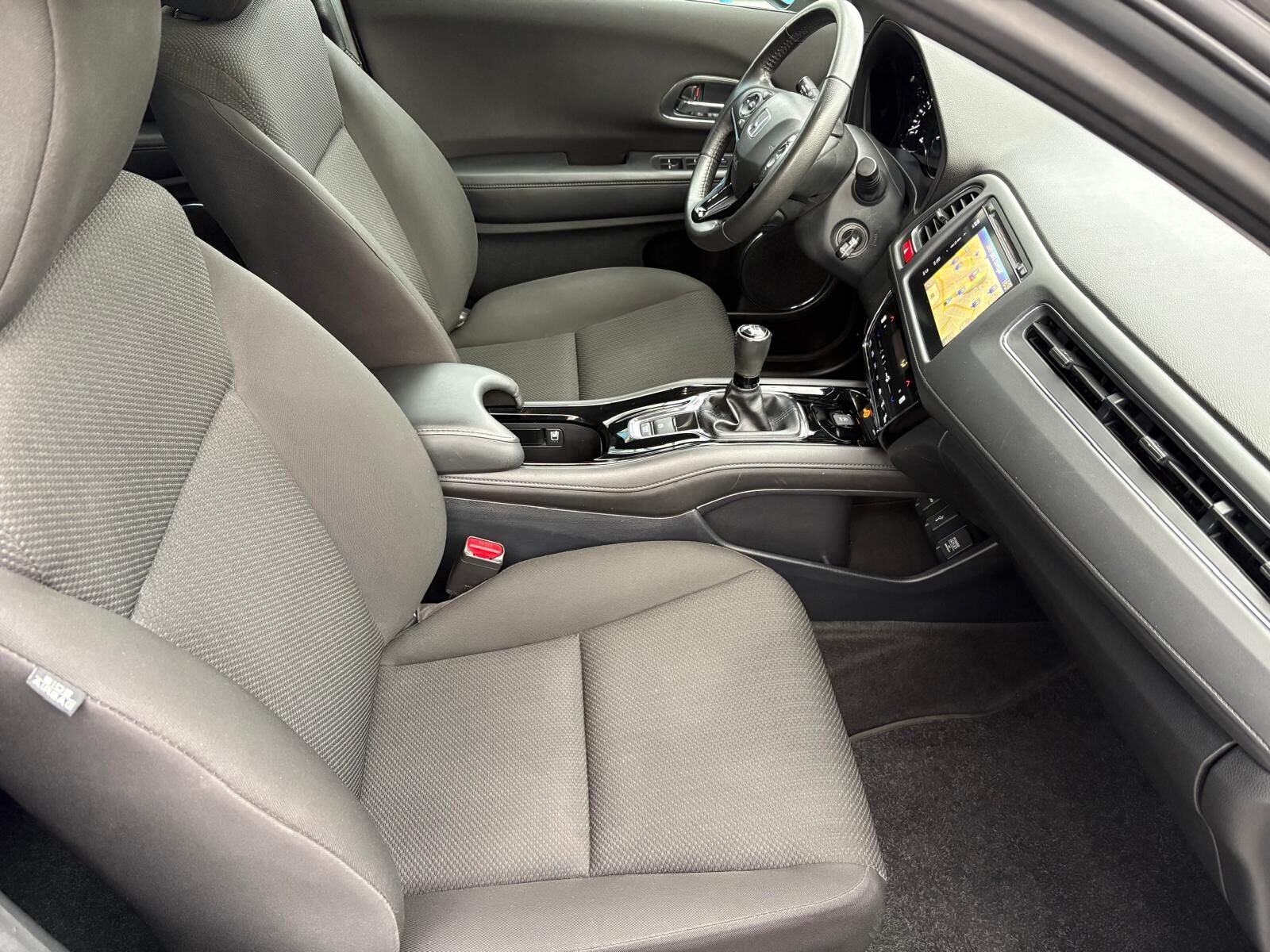 HONDA HR-V 1.6 i-DTEC Elegance Navi 120