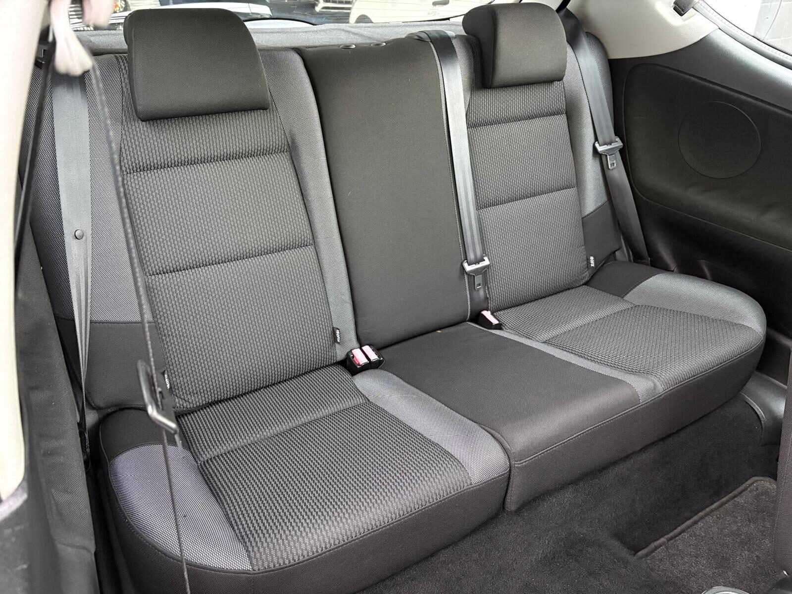 PEUGEOT 207 1.4 HDI Confort 3p 70