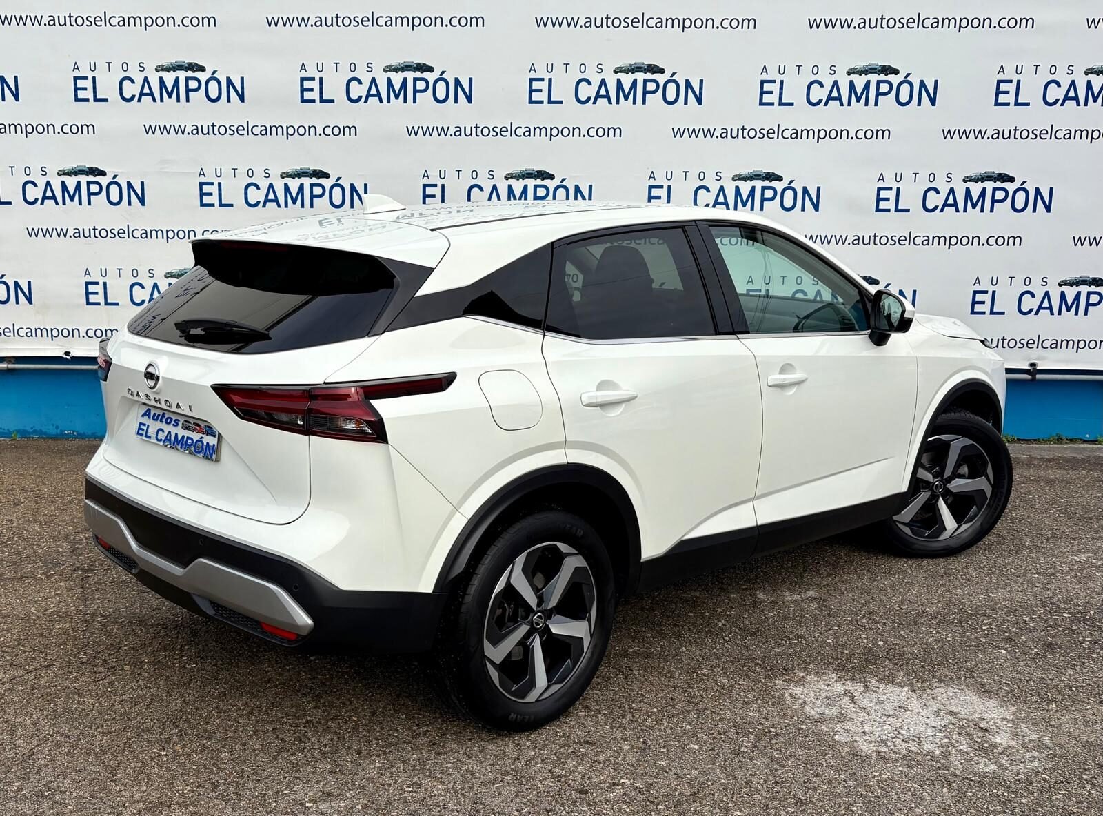NISSAN QASHQAI 1.3 DIG-T N-Connecta 140