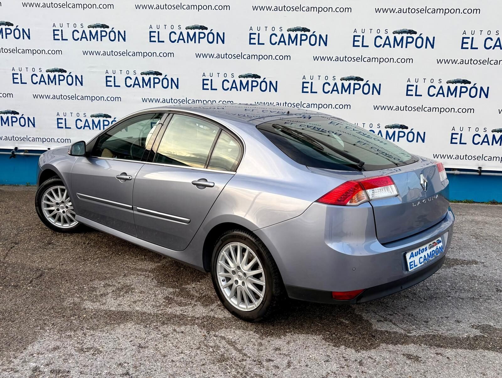 RENAULT Laguna 2.0 dCi Privilege 130