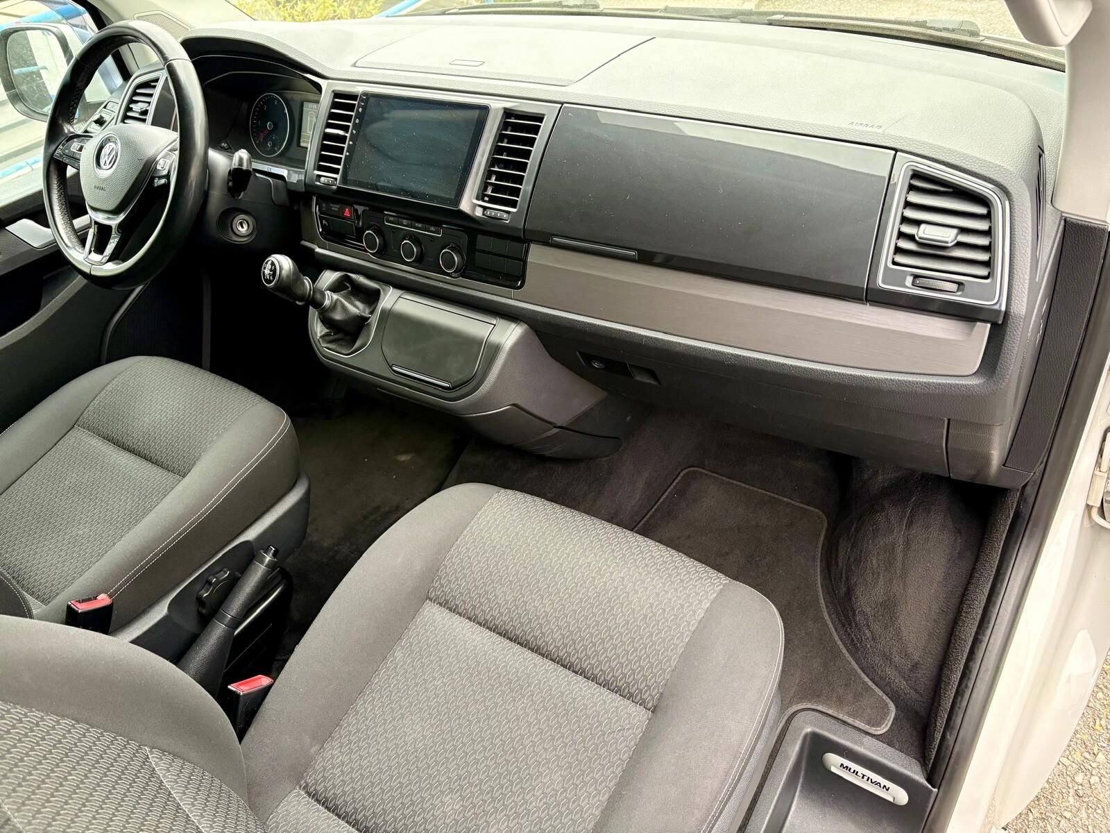 VOLKSWAGEN Multivan 2.0 TDI Outdoor 150