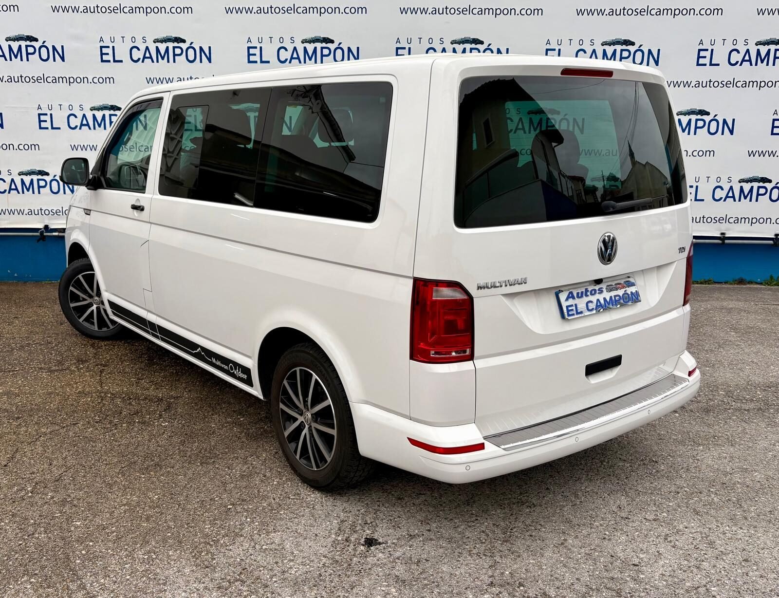 VOLKSWAGEN Multivan 2.0 TDI Outdoor 150