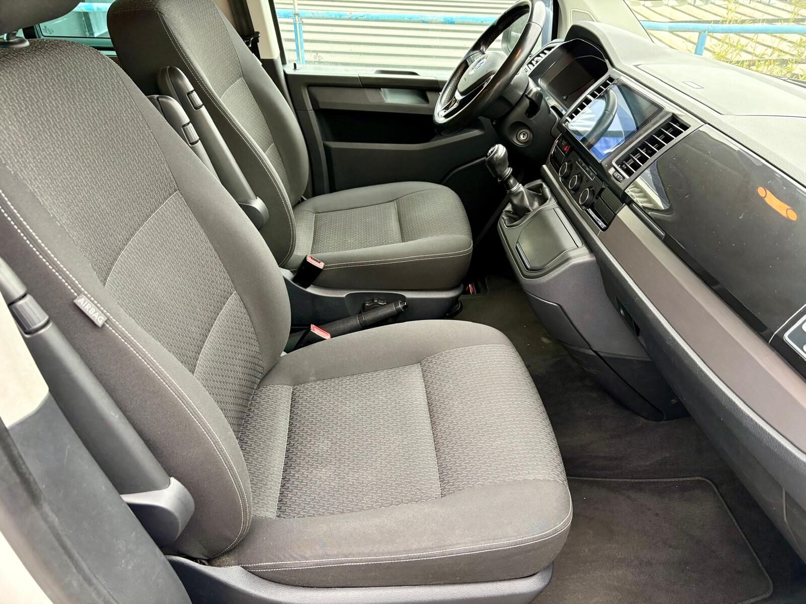 VOLKSWAGEN Multivan 2.0 TDI Outdoor 150