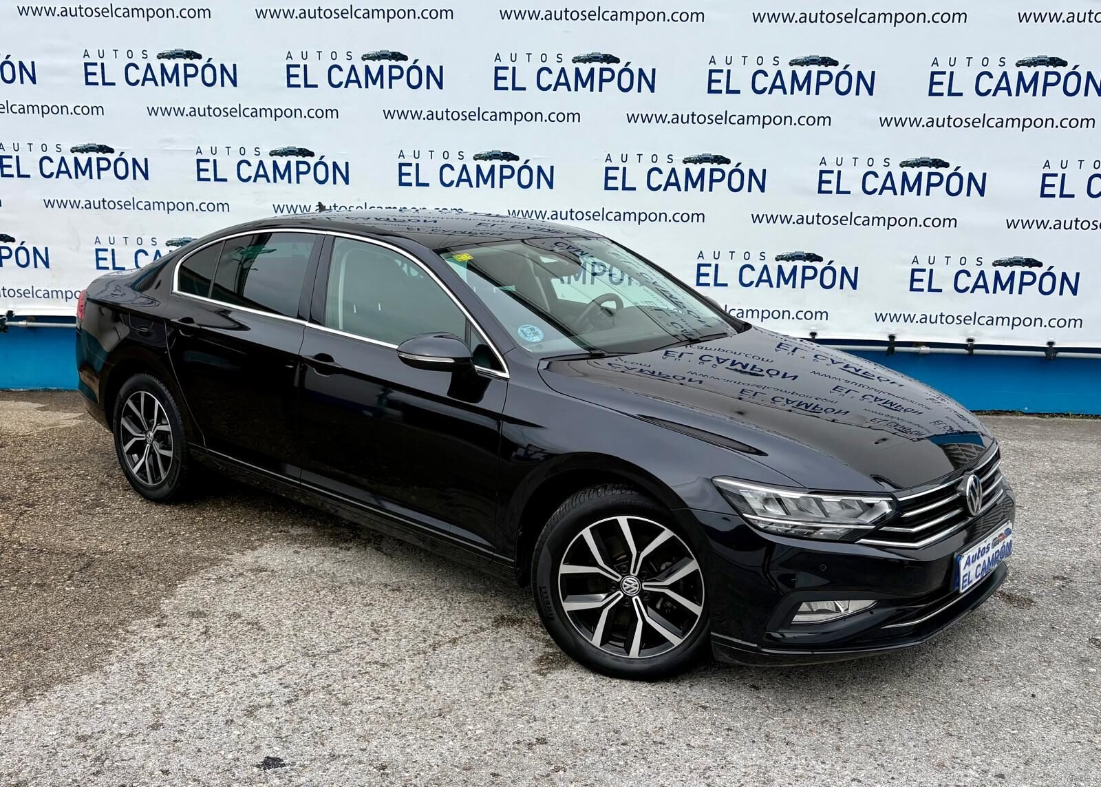 VOLKSWAGEN Passat 1.6 TDI Executive DSG7 120