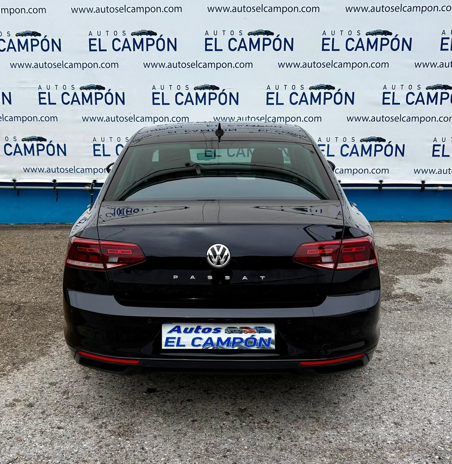 VOLKSWAGEN Passat 1.6 TDI Executive DSG7 120